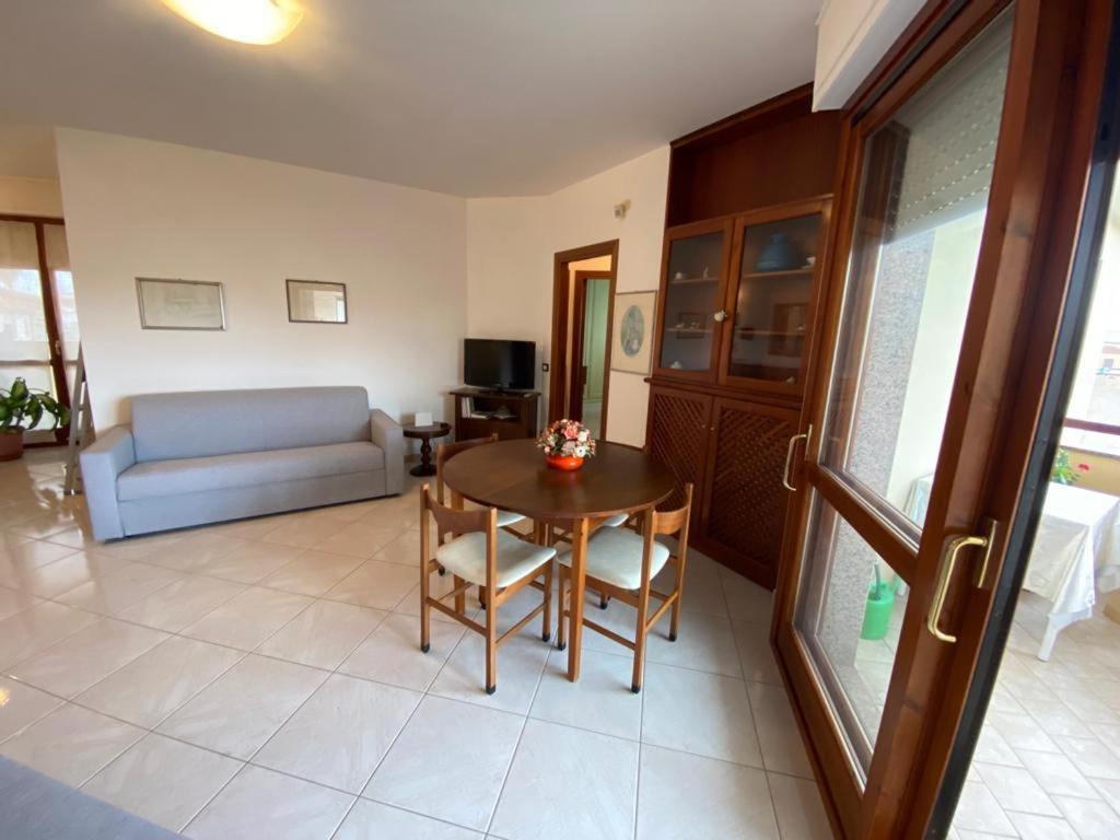 Pm 34 Via De Biase Guest House Alghero Exterior foto